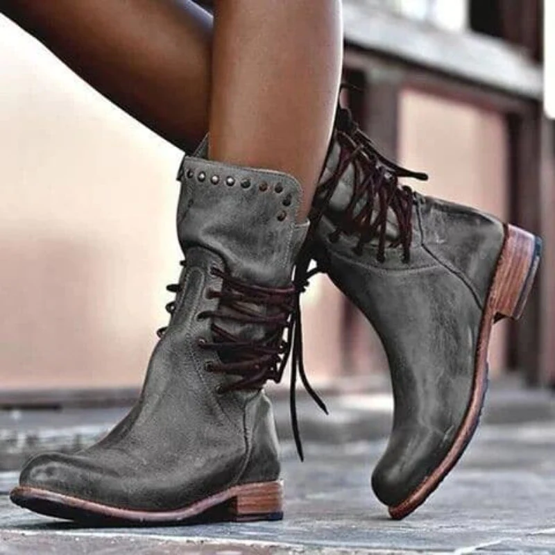 Juriz – Elegant Boots with Stability Heel