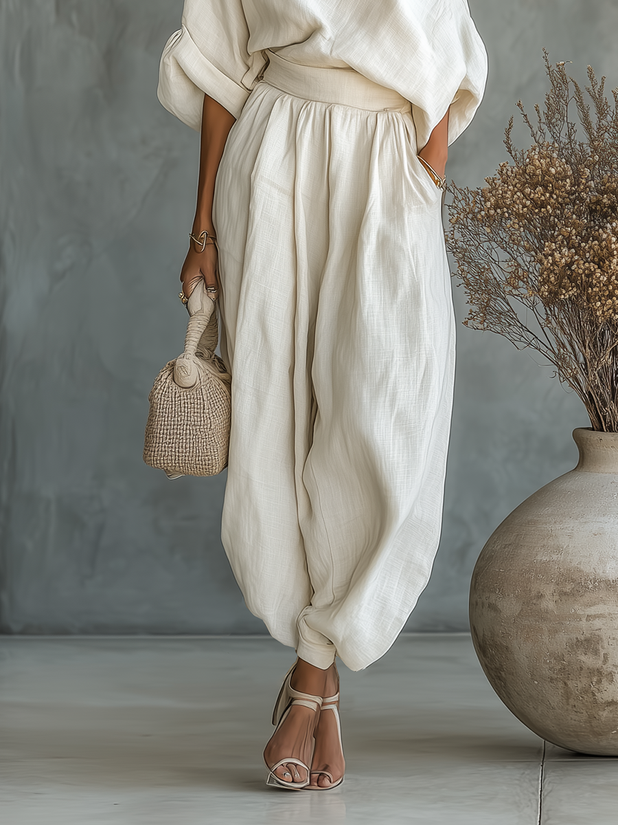Lisa | Off-Shoulder Soft Top with Fitted Trousers Ensemble