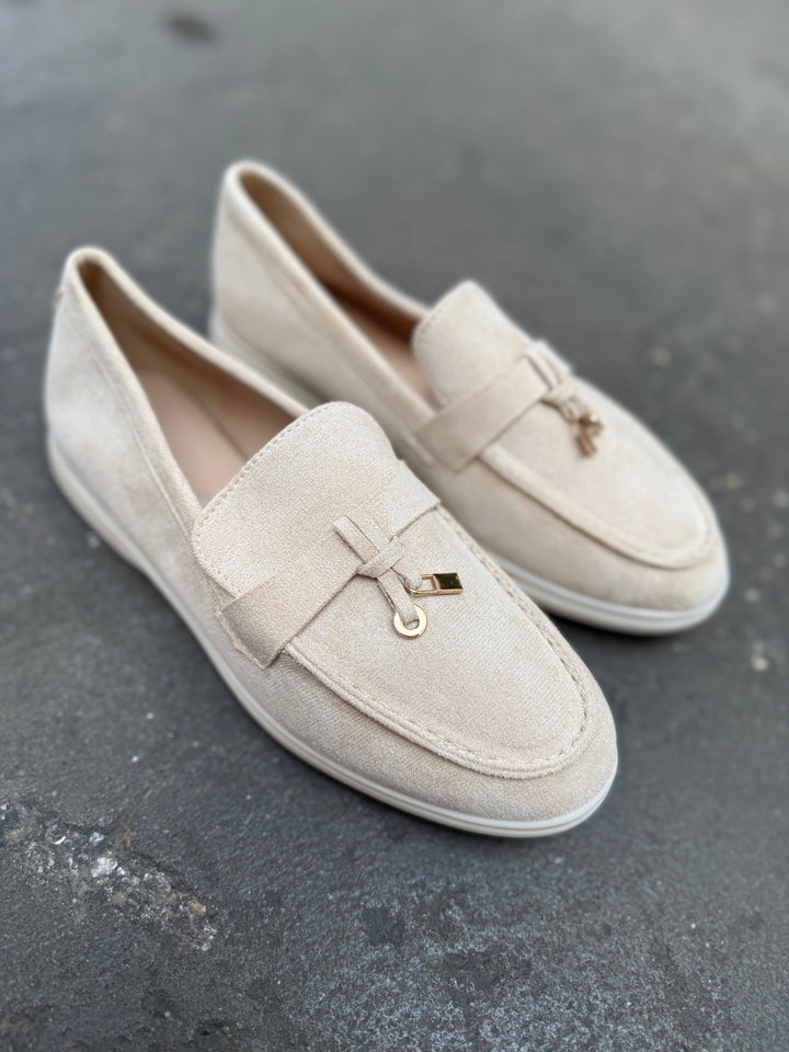 Suzie | Walkers Beige Loafer