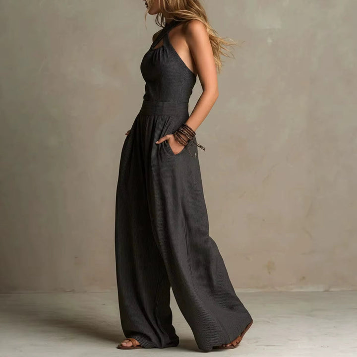 Ariana | Elegant Jumpsuit With Crossed Neckline
