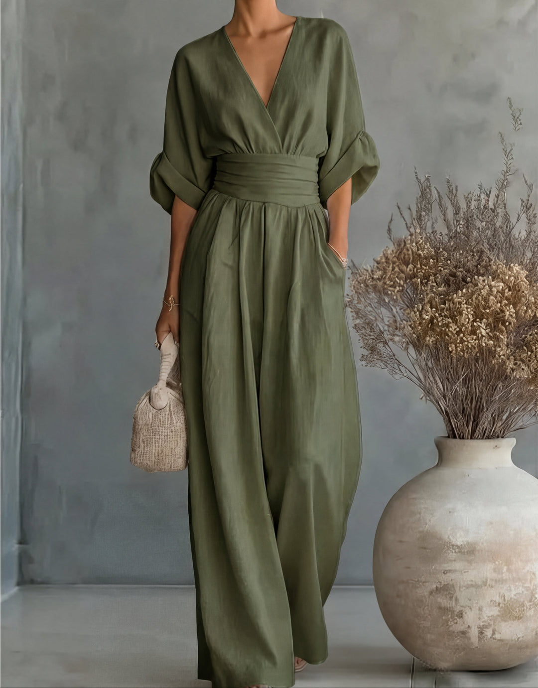 Daniela - Elegante mono con escote en V y pantalones anchos