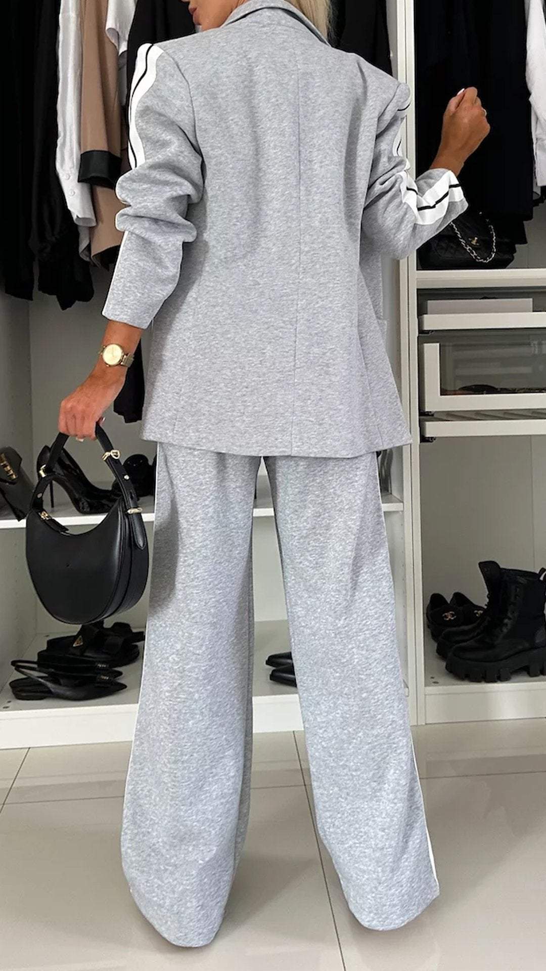 Anna - Comfortable Set