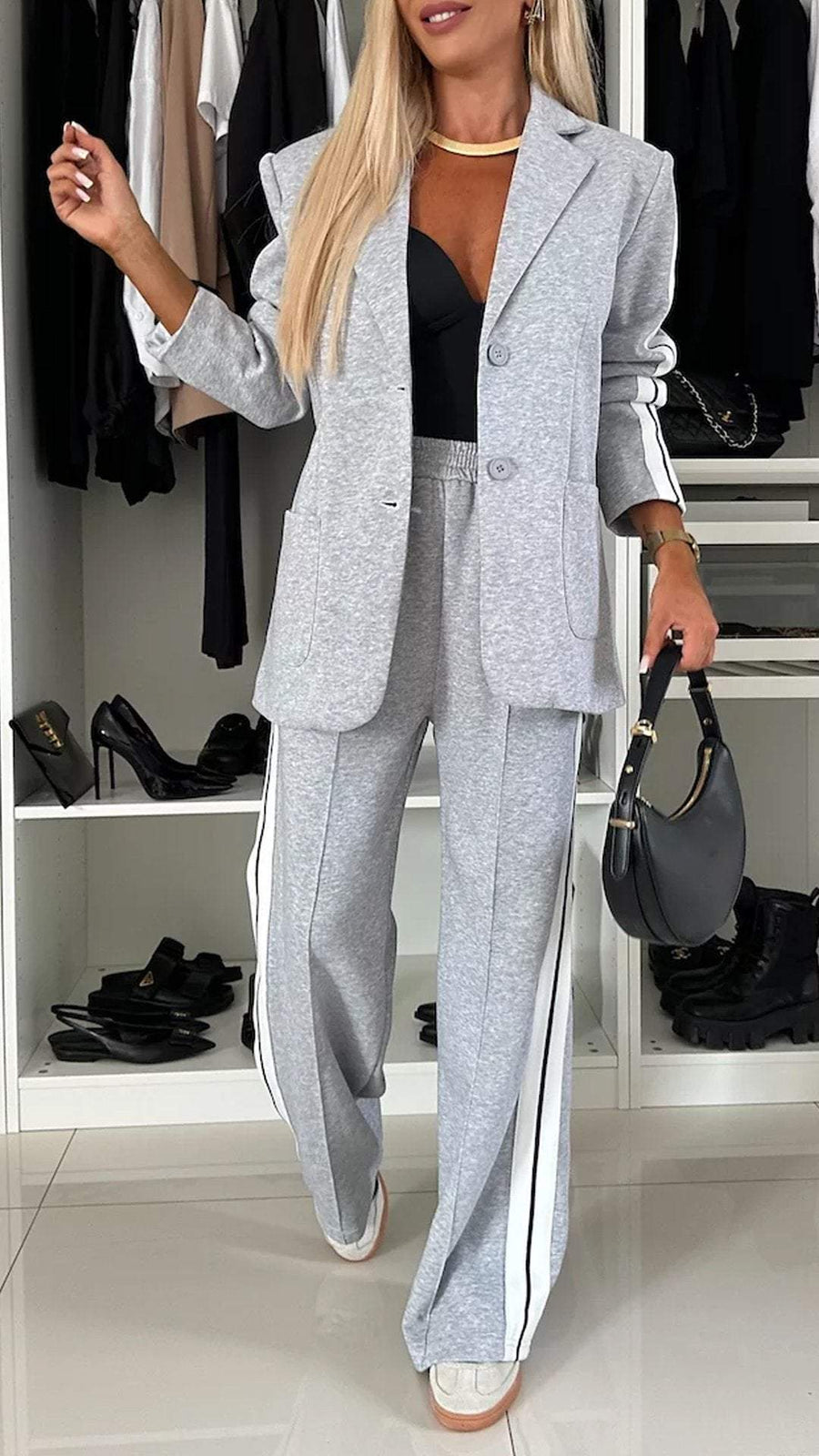 Anna - Comfortable Set