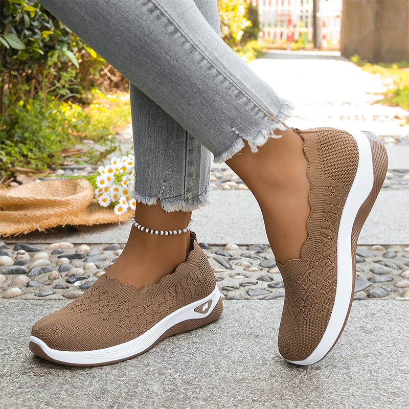 Gemma - Lightweight Breathable Hiking Shoes