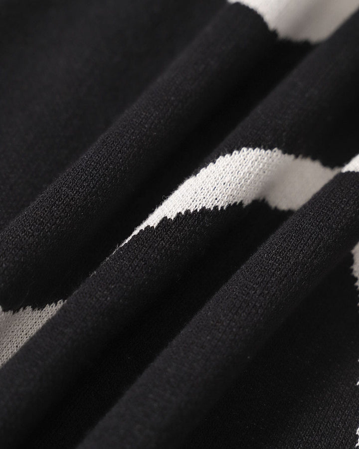 Tina | The Black Wave Mermaid Hem Knit Midi Dress